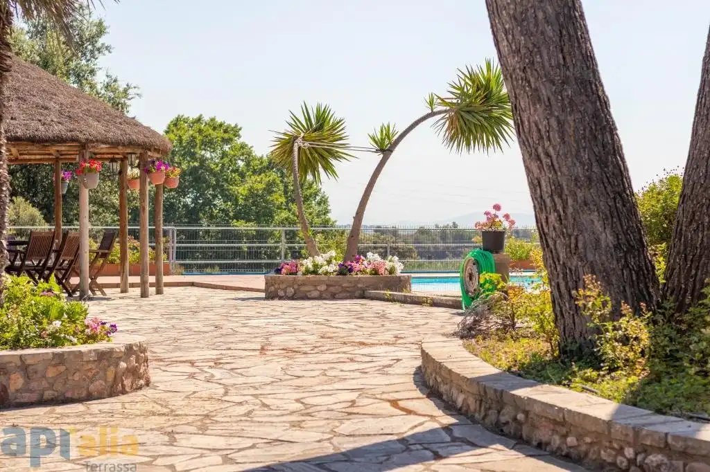 Jardín de Finca rústica en venta en Sentmenat con Piscina
