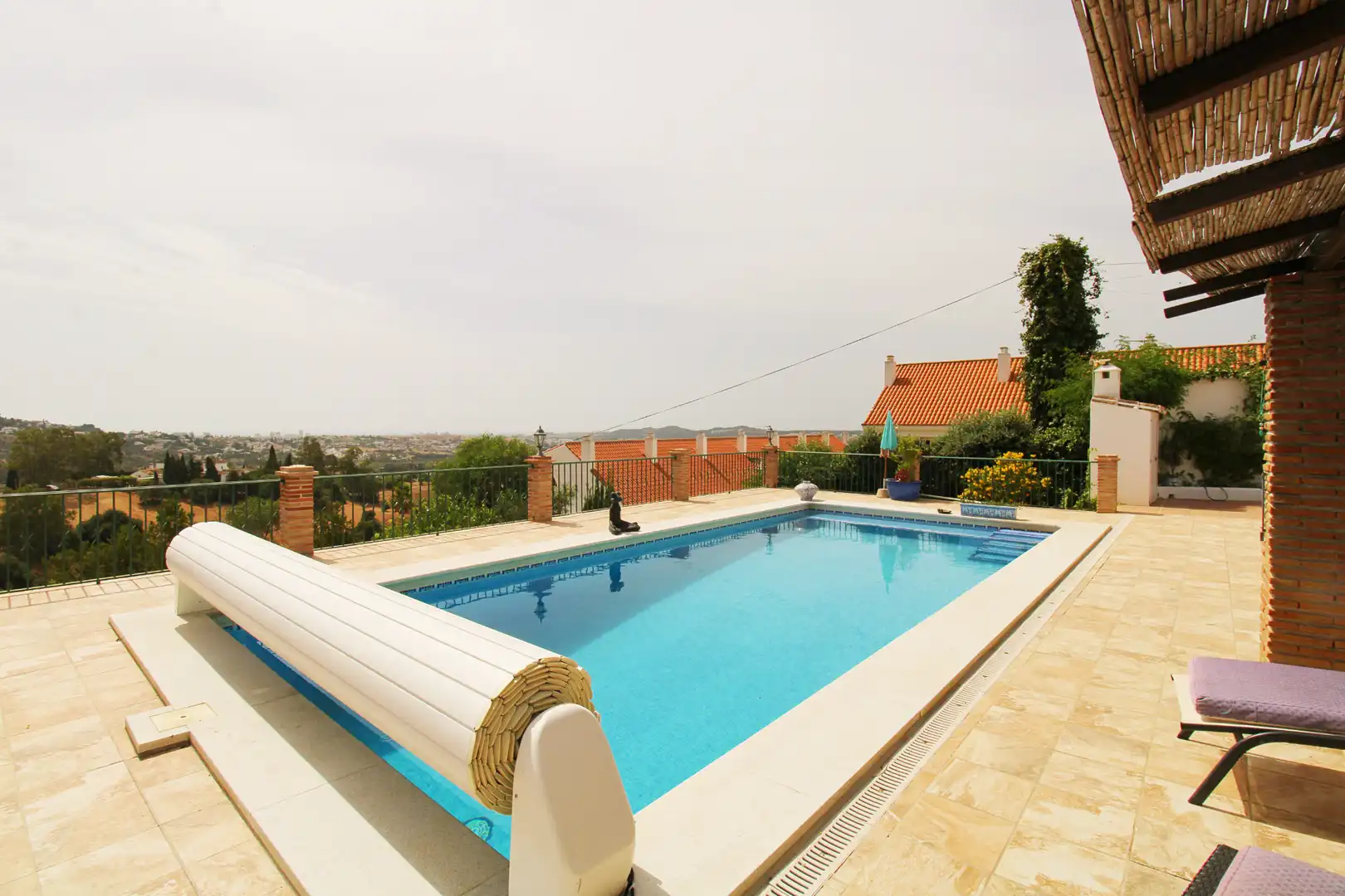 Piscina de Finca rústica en venta en Mijas con Aire acondicionado, Calefacción y Jardín privado