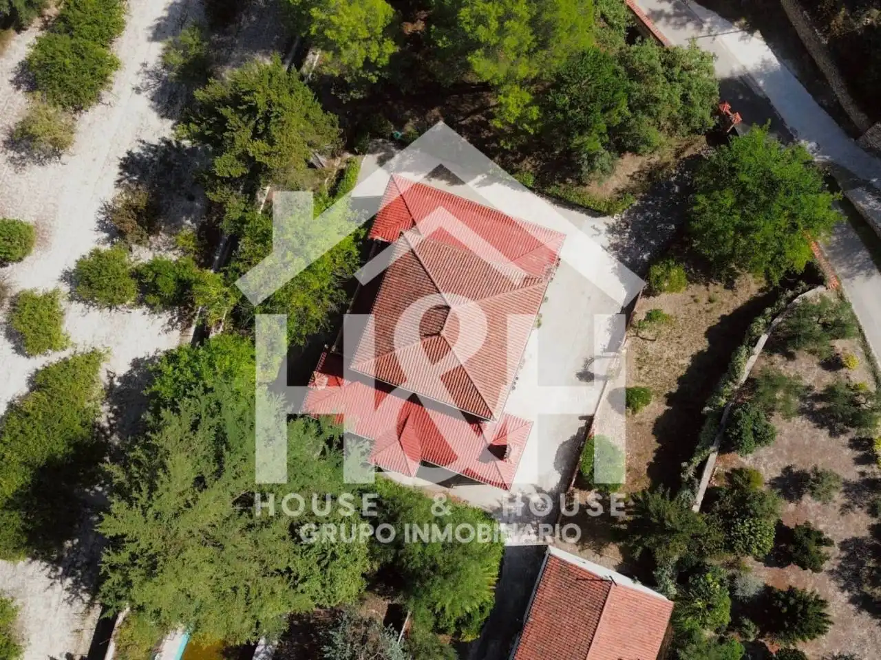 Casa rústica con piscina en venta en Poligono CAMÍ DELS AQUES, imagen 2
