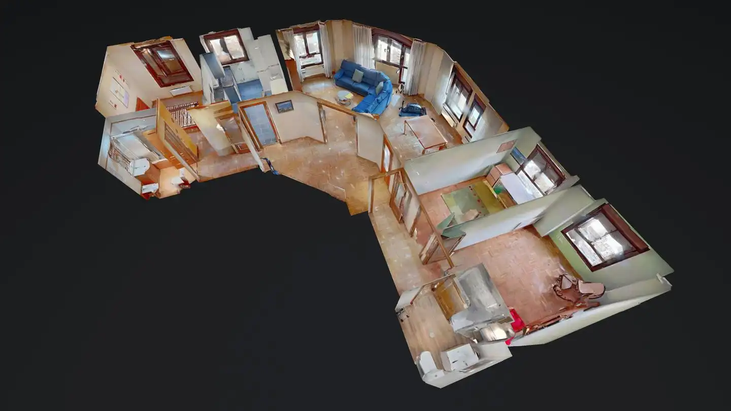 Piso en venta en Oviedo  con Calefacción, Parquet y Trastero