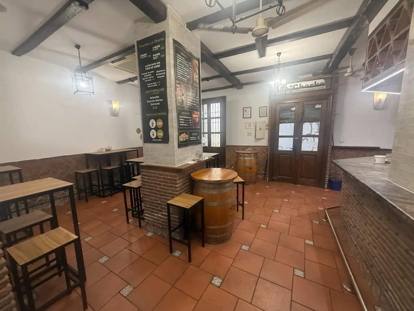 Business premises for transfer in Calle Calle Trajano, imagen 8