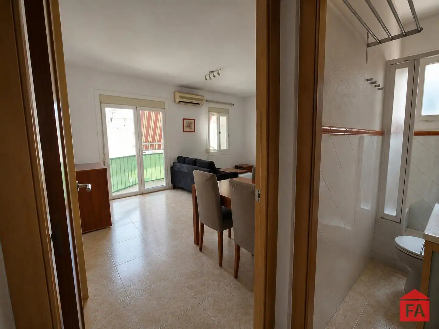Living room of Flat for sale in El Vendrell  with Air Conditioner, Heating and Terrace