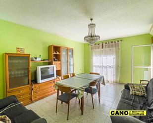 Living room of Flat for sale in Roquetas de Mar