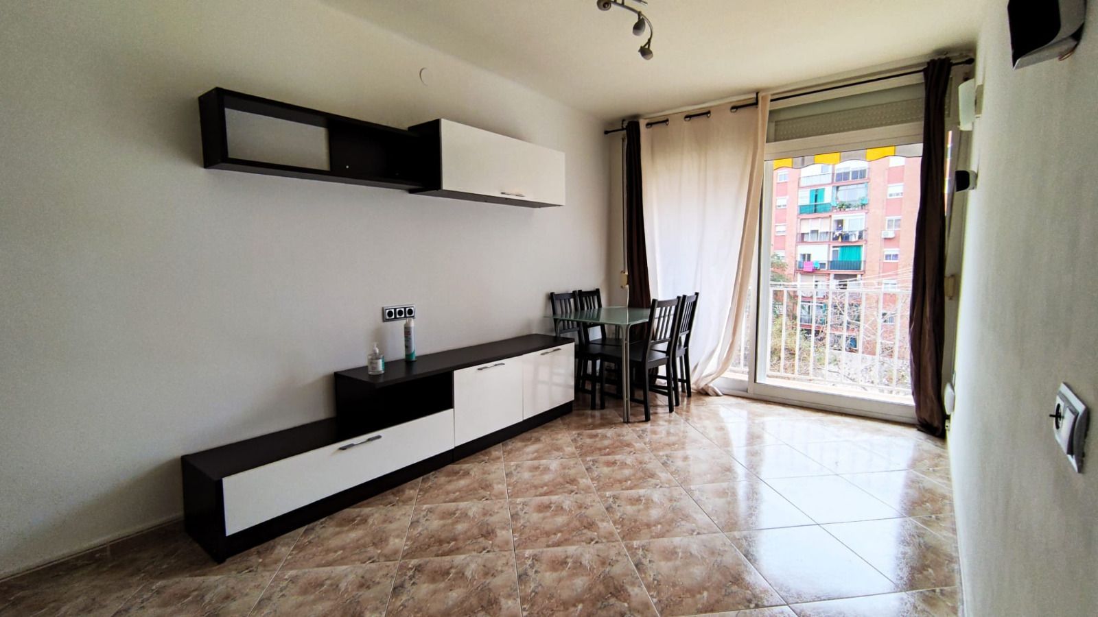 Pis en venda a Carrer de Nàpols, Llatí