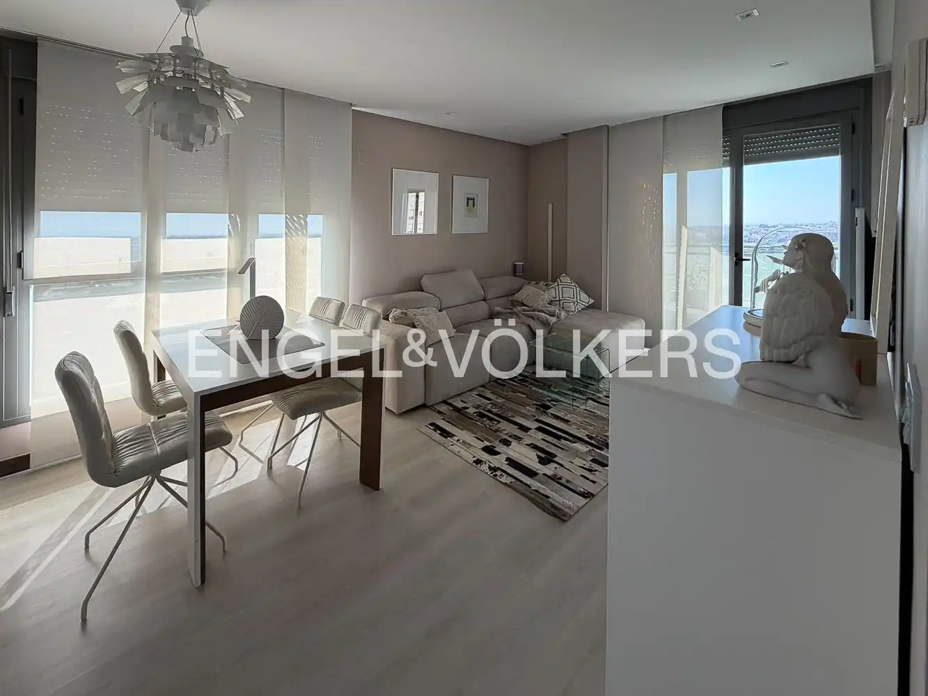 Living room of Flat for rent in Valencia  with Air Conditioner, Heating and Terrace