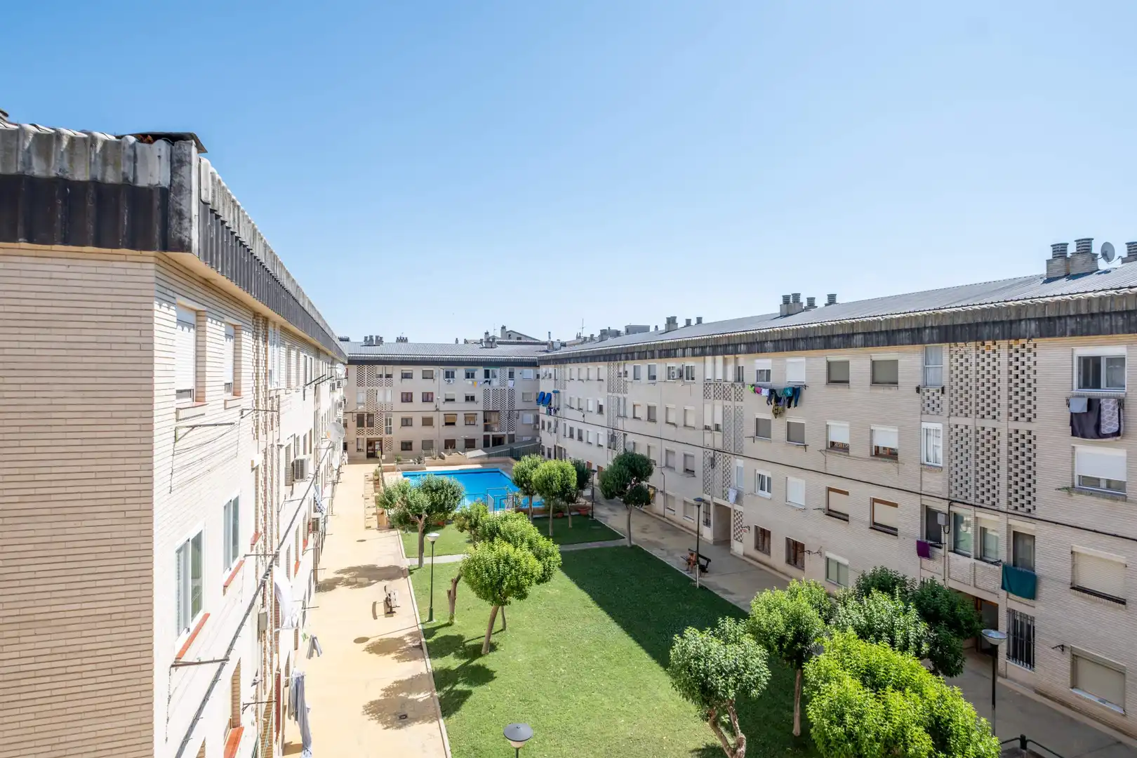 Exterior view of Flat for sale in Utebo  with Air Conditioner, Heating and Balcony