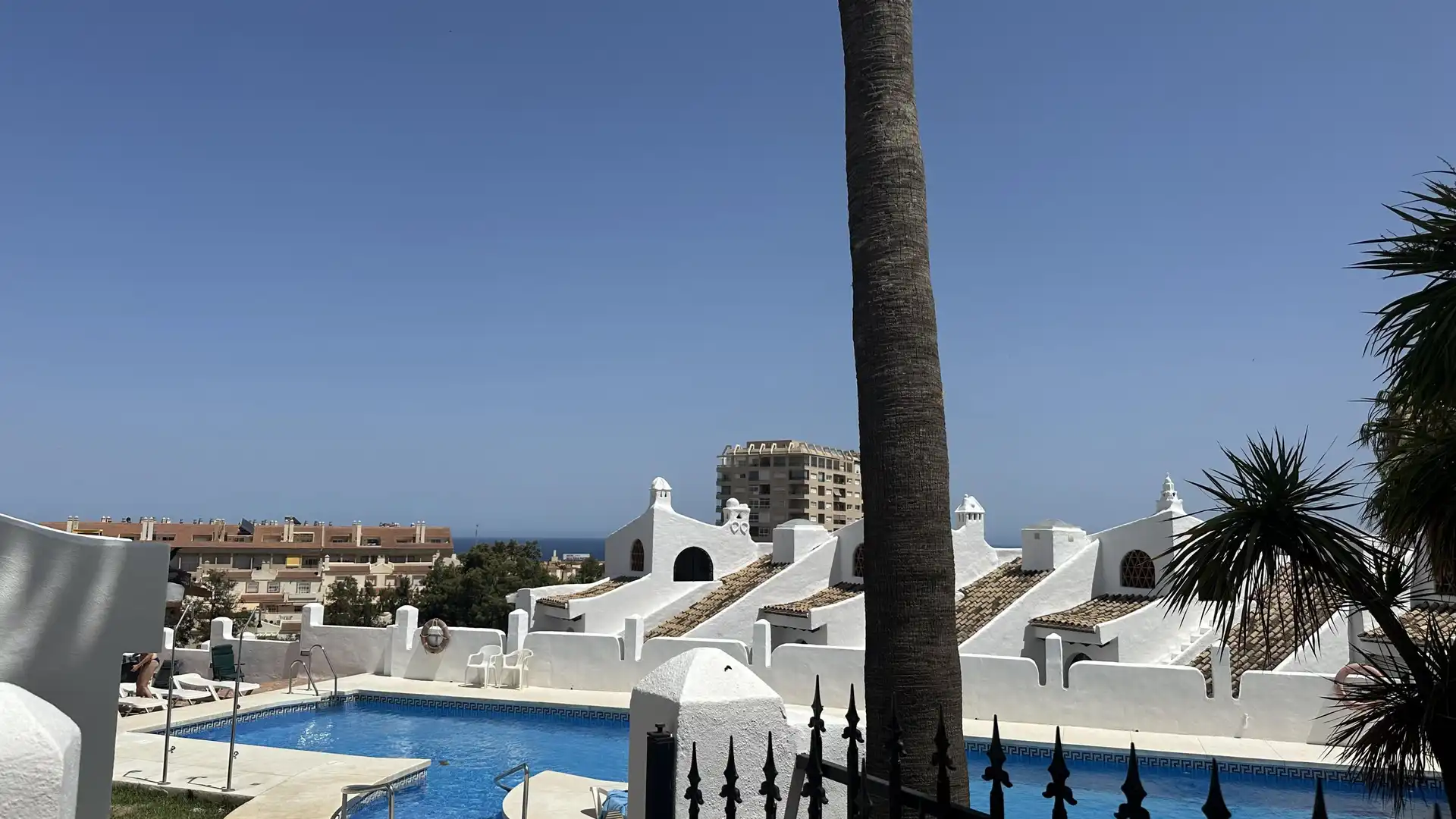 Casa aparellada amb piscina de lloguer a 1 Calle de Finlandia, imagen 32