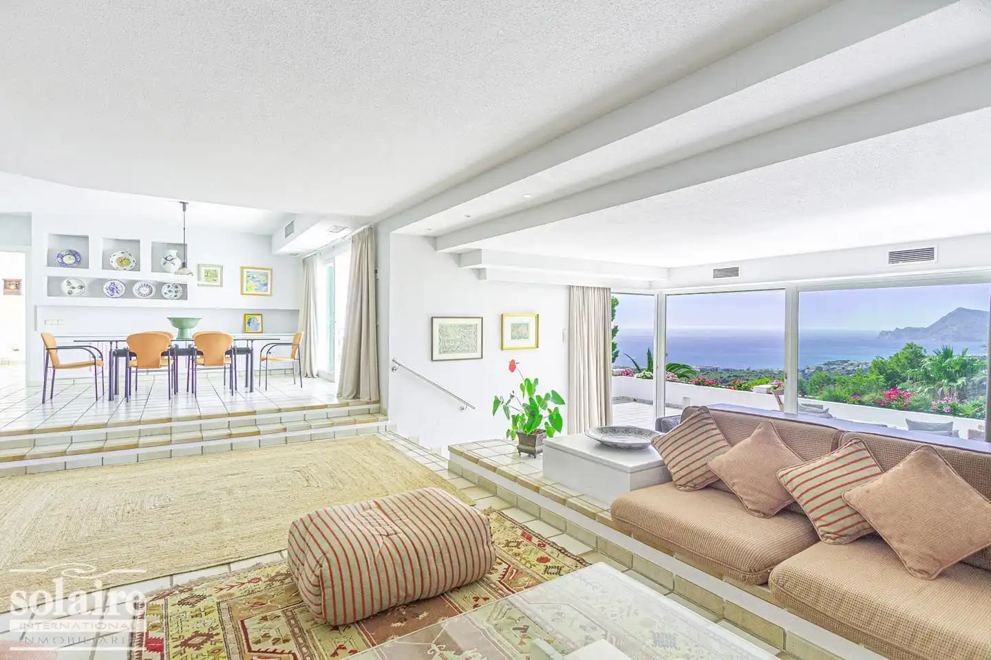 Sala de estar de Casa o chalet en venta en Altea con Aire acondicionado, Calefacción y Jardín privado