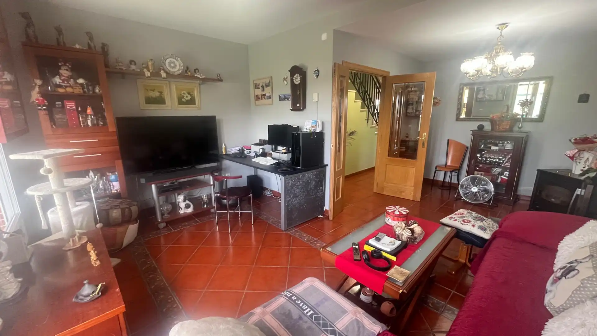 Wohnzimmer von Einfamilien-Reihenhaus zum Verkauf in Mojados mit Heizung und Parkett