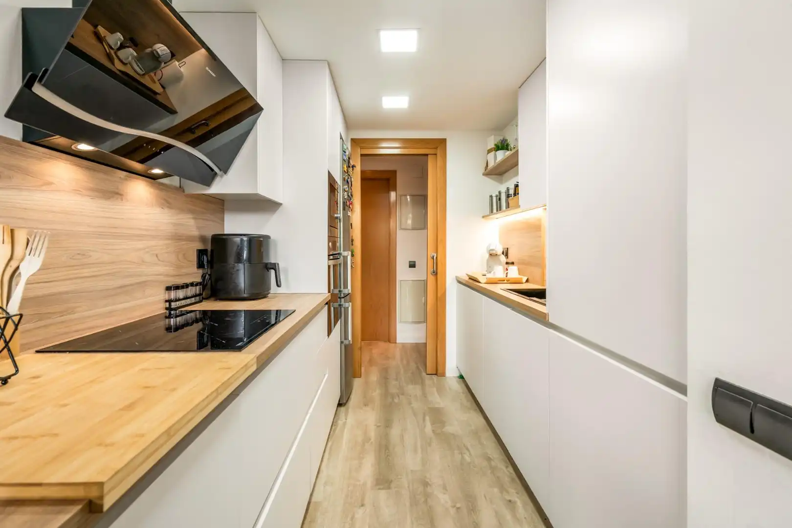 Küche von Wohnung zum Verkauf in Montcada i Reixac mit Klimaanlage, Heizung und Parkett