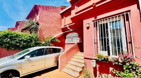 Foto 3 de Casa adosada en venta en Calle Nardos, 17, Los Pacos, Fuengirola