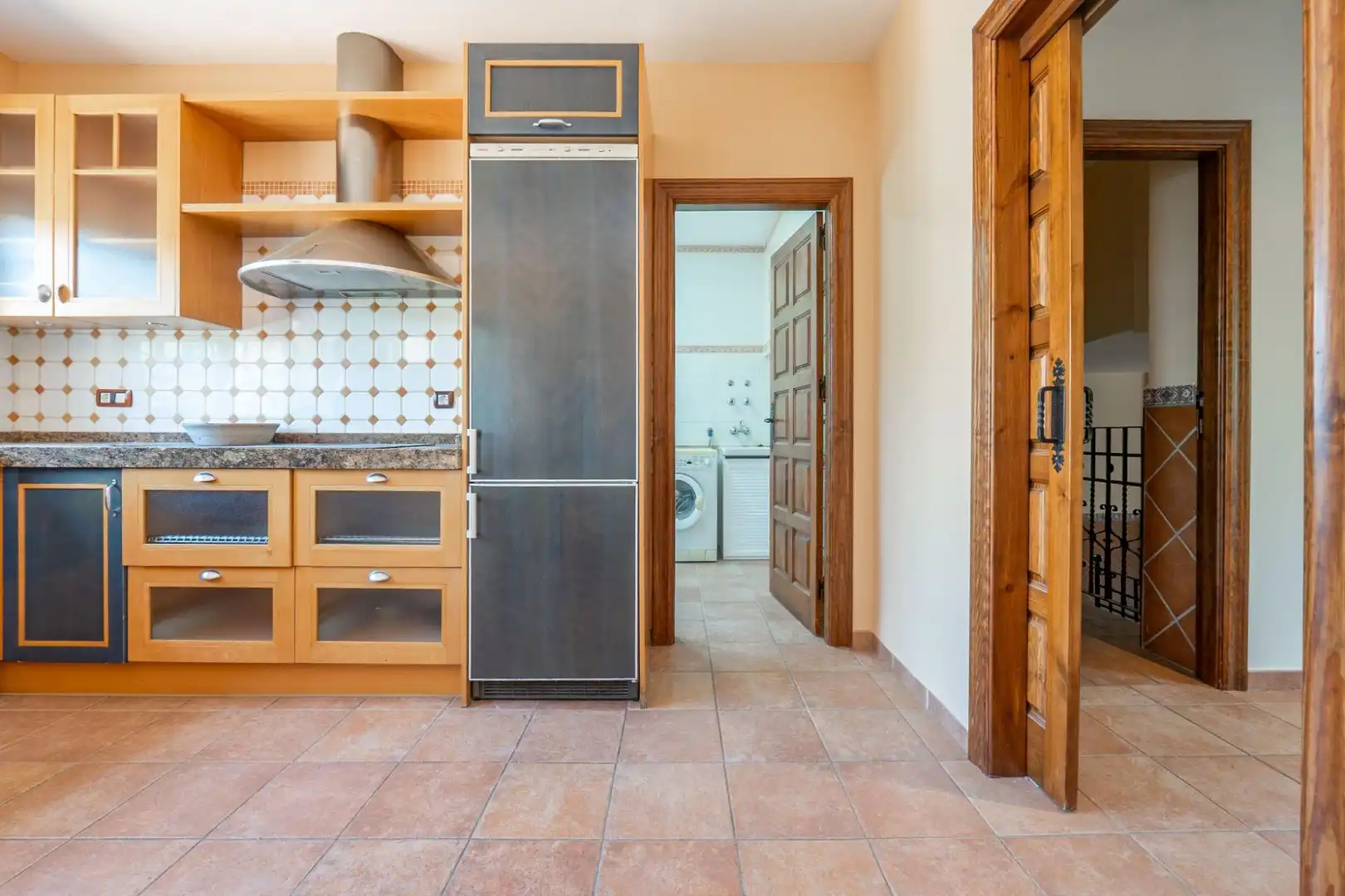 Cuina de Casa o xalet en venda en Santa Fe amb Aire condicionat, Calefacció i Jardí privat