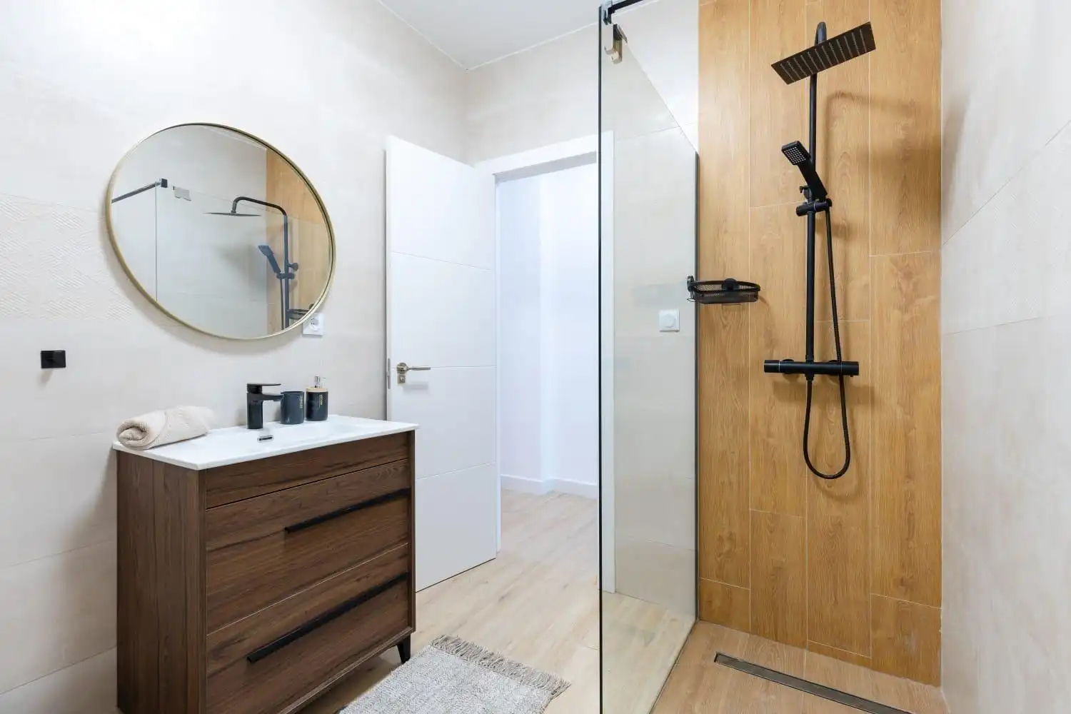Bathroom of Detached homes for sale in Torrevieja