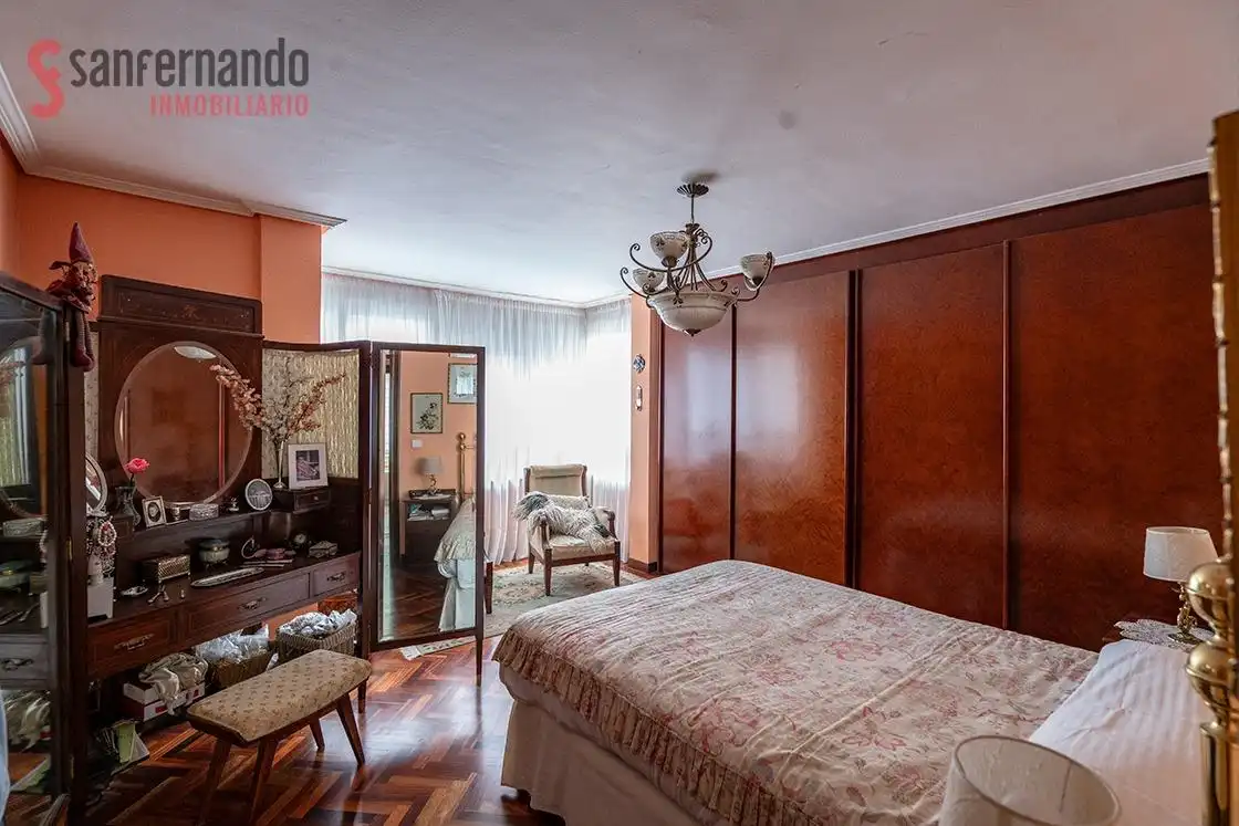 Bedroom of Flat for sale in Santander  with Heating