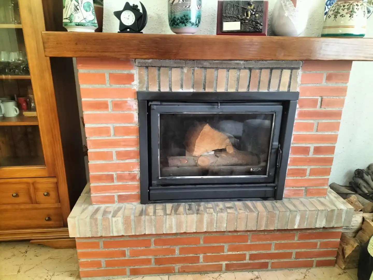 Sala d'estar de Casa adosada en venda en Navarrés amb Aire condicionat i Terrassa