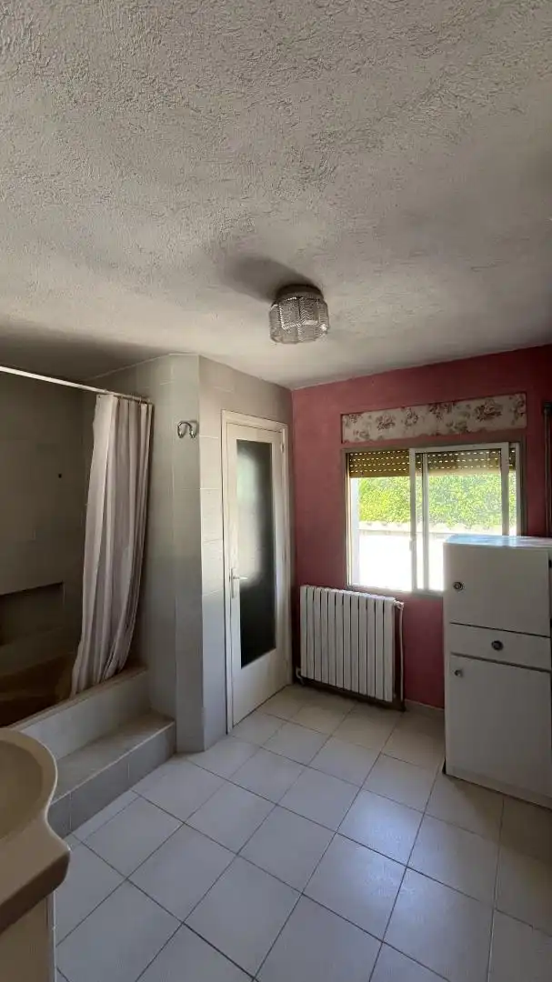 Dormitori de Casa o xalet en venda en Alpens
