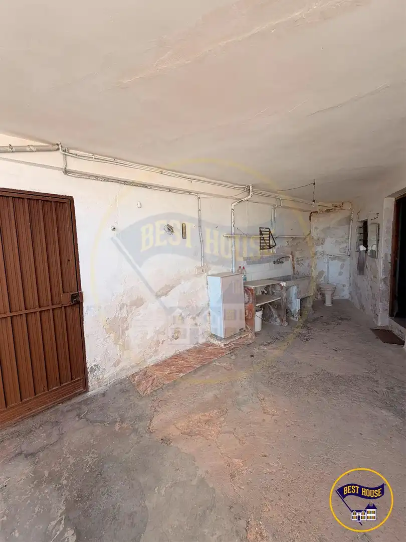 Finca rústica en venta en Mira con Terraza y Amueblado