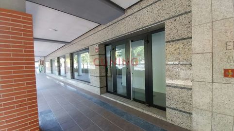 Amplio Local Comercial de 154 m con Gran Escaparate en Plena Avenida de Alemania.