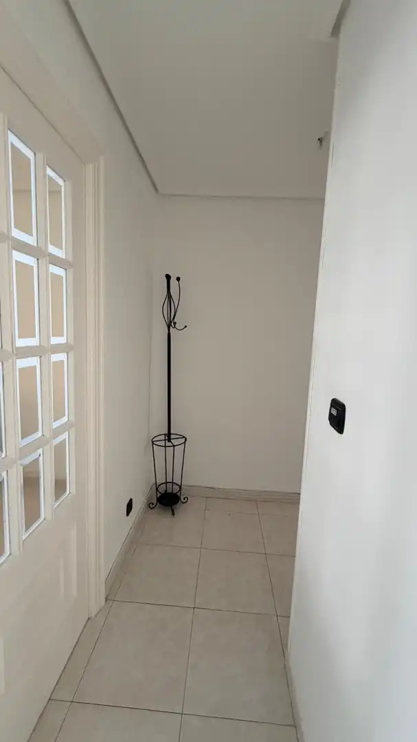 Wohnung zur Miete in Ferrol mit Möbliert und Internet
