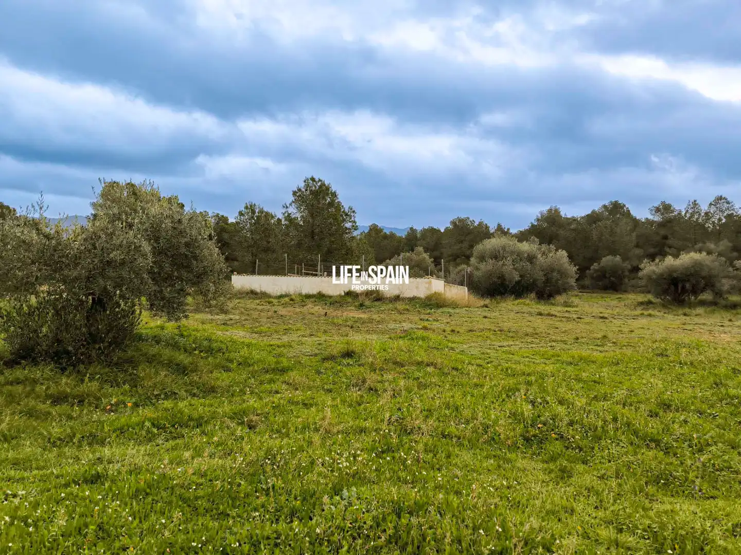 Country house zum Verkauf in Rasquera mit Klimaanlage, Privatgarten und Terrasse