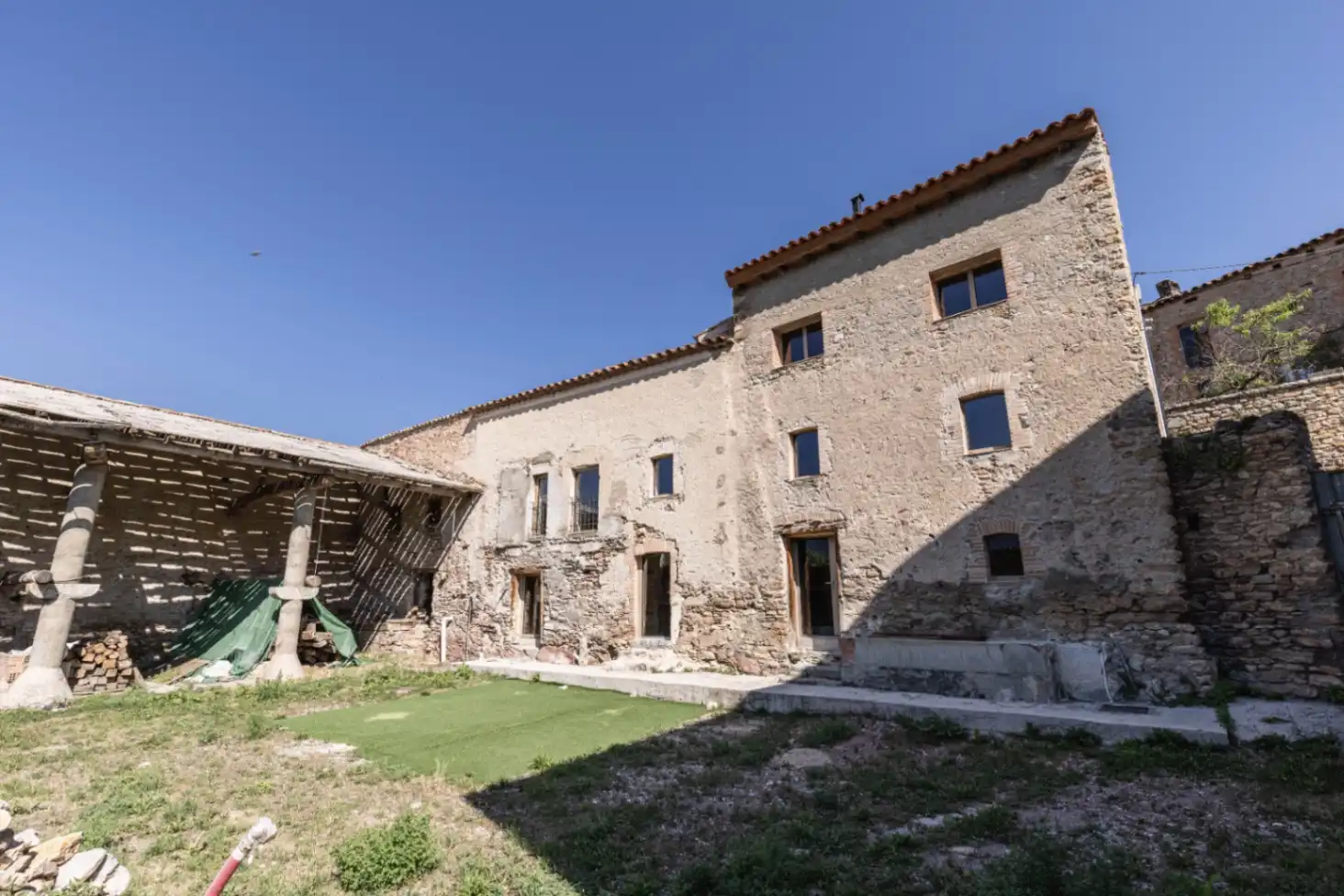 Vista exterior de Finca rústica en venda en Prats i Sansor amb Calefacció