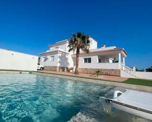 Piscina de Casa o xalet de lloguer en Alicante / Alacant amb Aire condicionat, Calefacció i Jardí privat