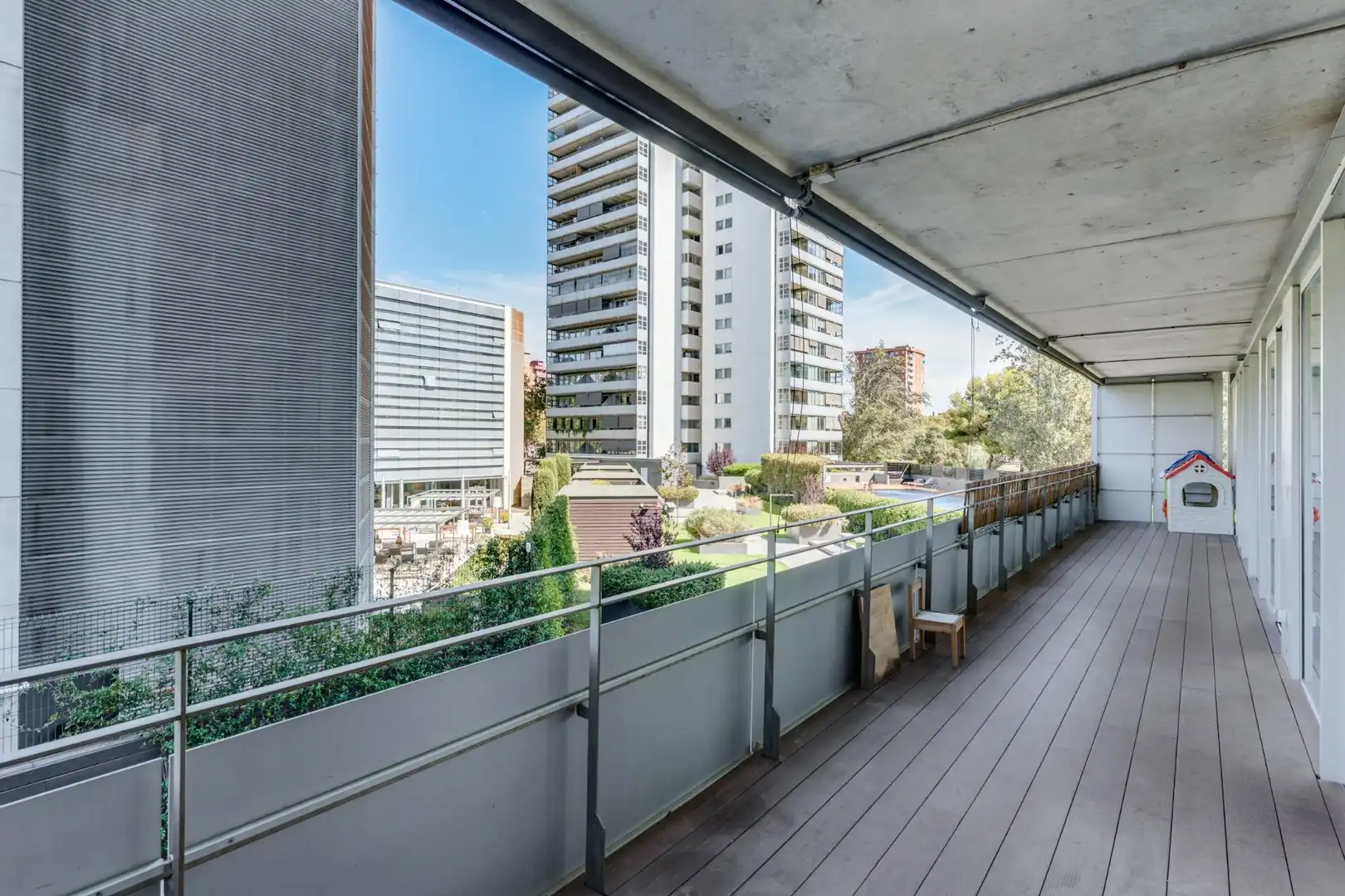 Terrace of Flat for rent in Barcelona  with Air Conditioner, Heating and Parquet flooring