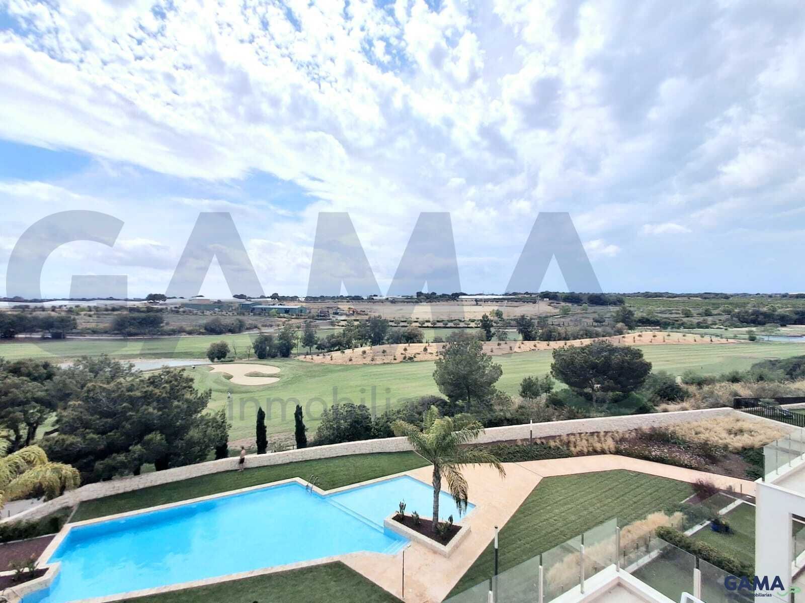 Vista exterior de Àtic en venda en Pilar de la Horadada amb Aire condicionat i Piscina comunitària