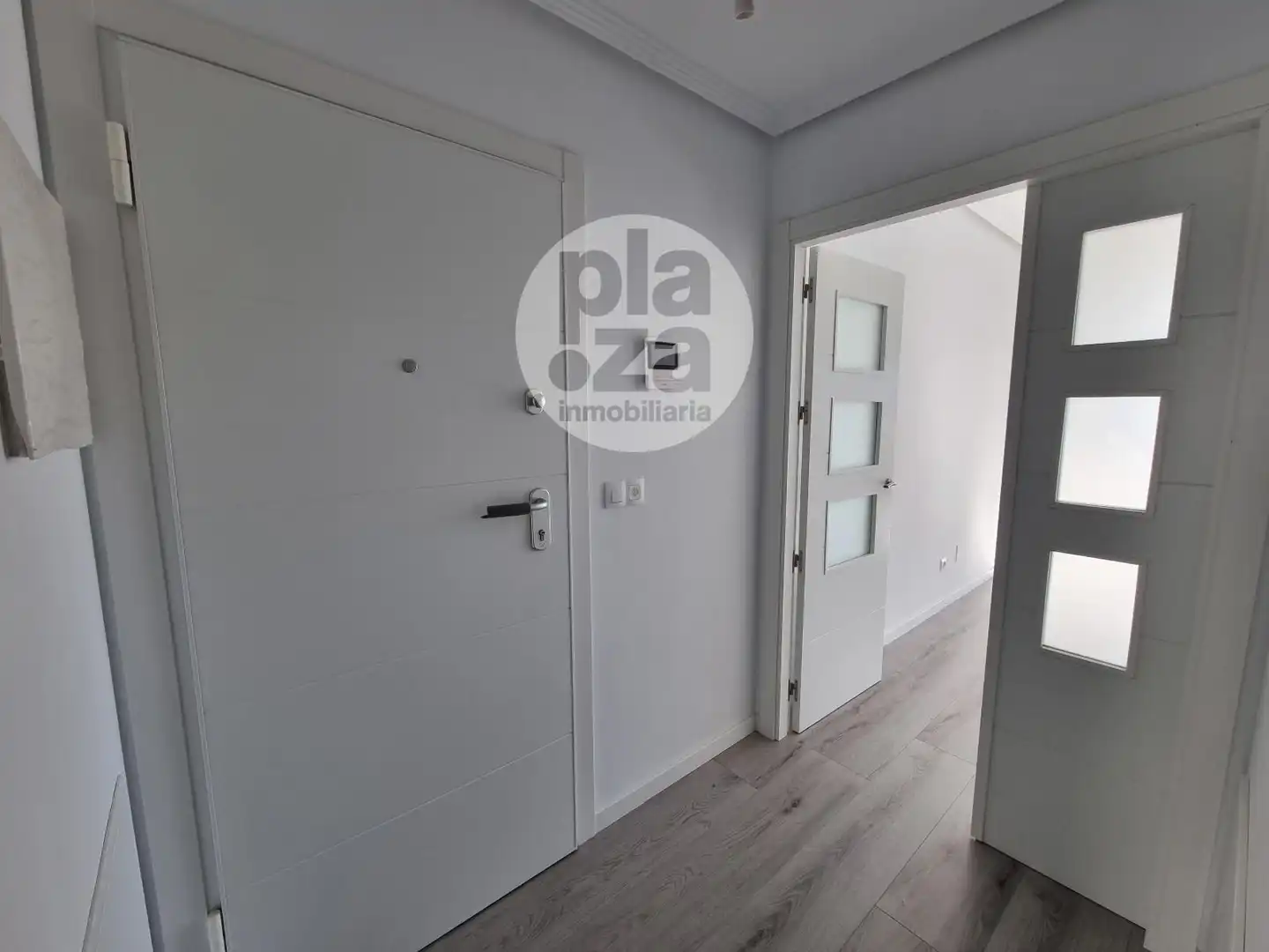 Piso en venta en Burgos con Calefacción, Terraza y Trastero