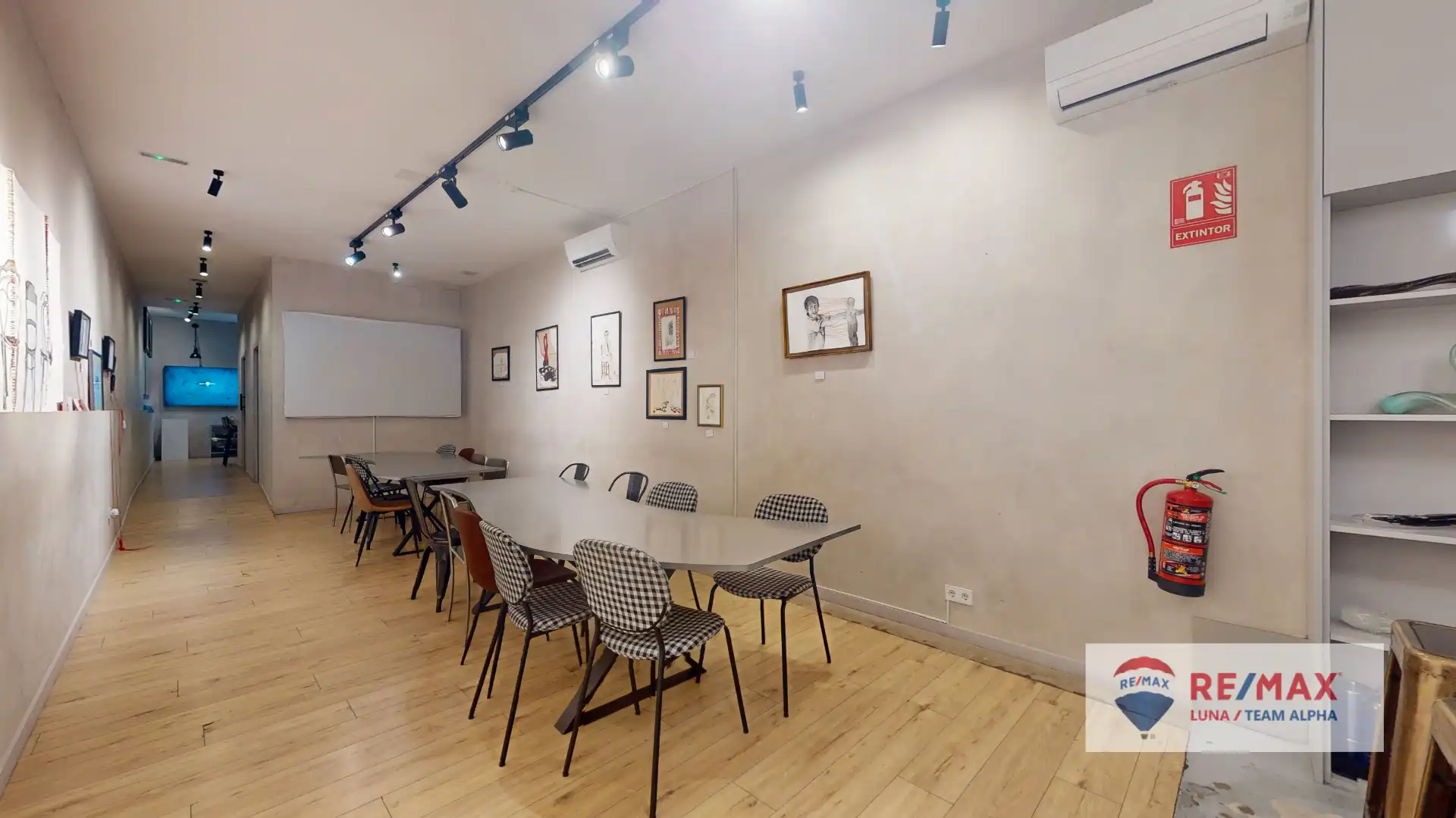 Local en traspaso en Madrid con Aire acondicionado, Calefacción y Parquet