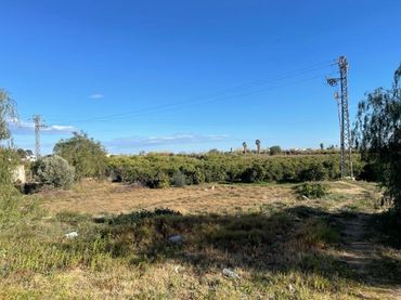 Terreny residencial en venda a Moncada