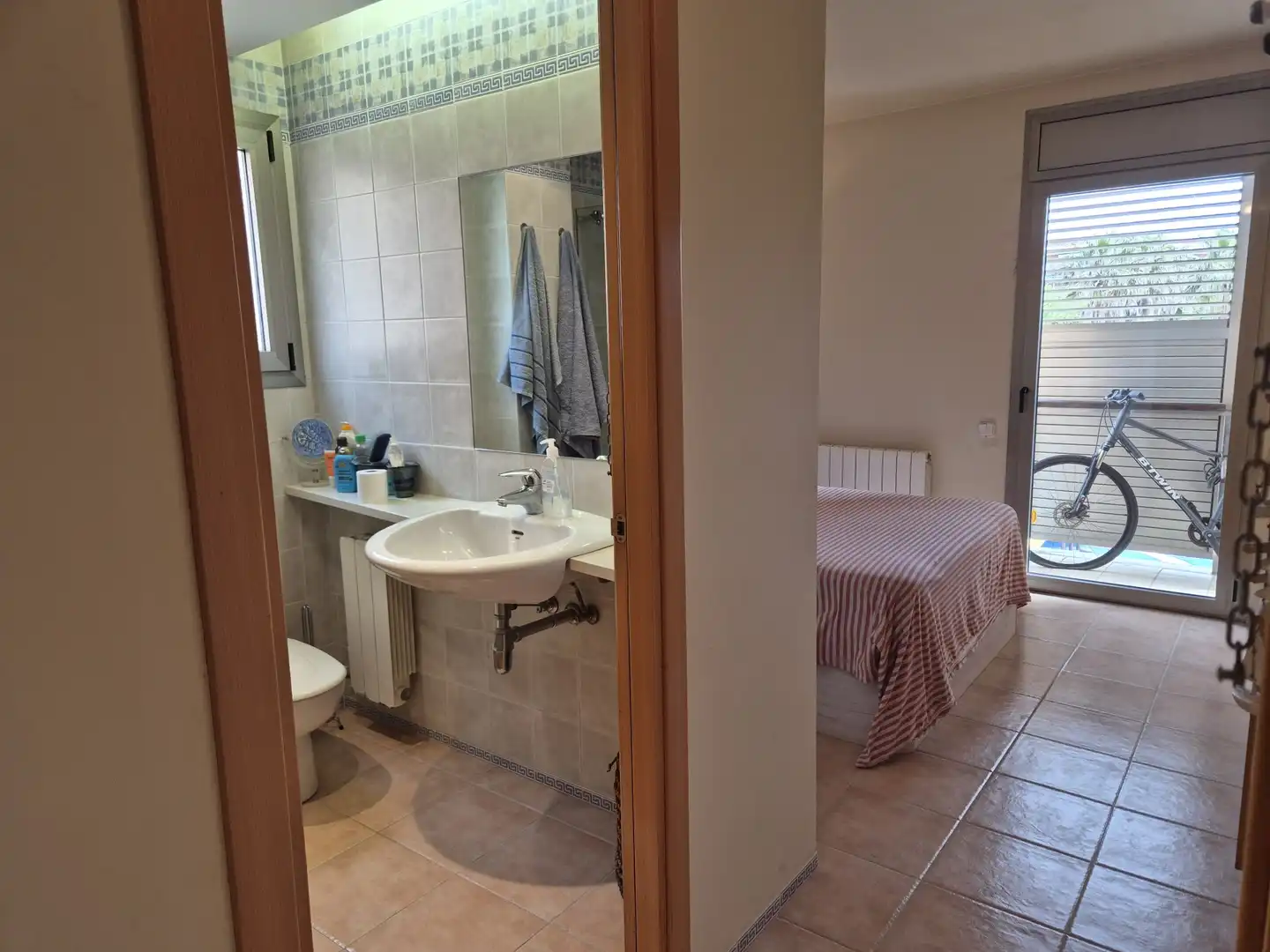 Badezimmer von Wohnung zum Verkauf in Calonge i Sant Antoni mit Heizung, Terrasse und Möbliert