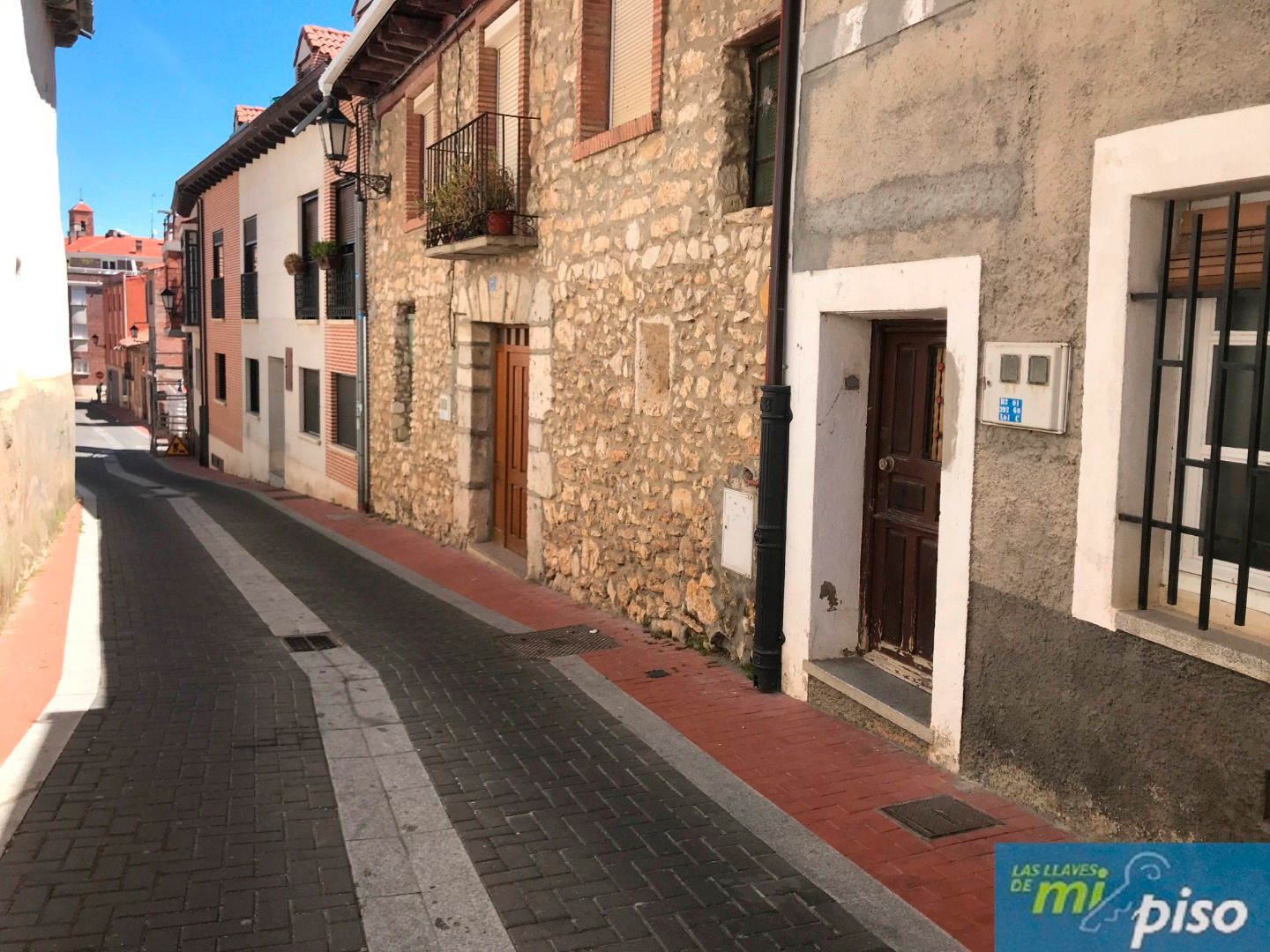 Exterior view of House or chalet for sale in Zaratán  with Private garden, Terrace and Storage room