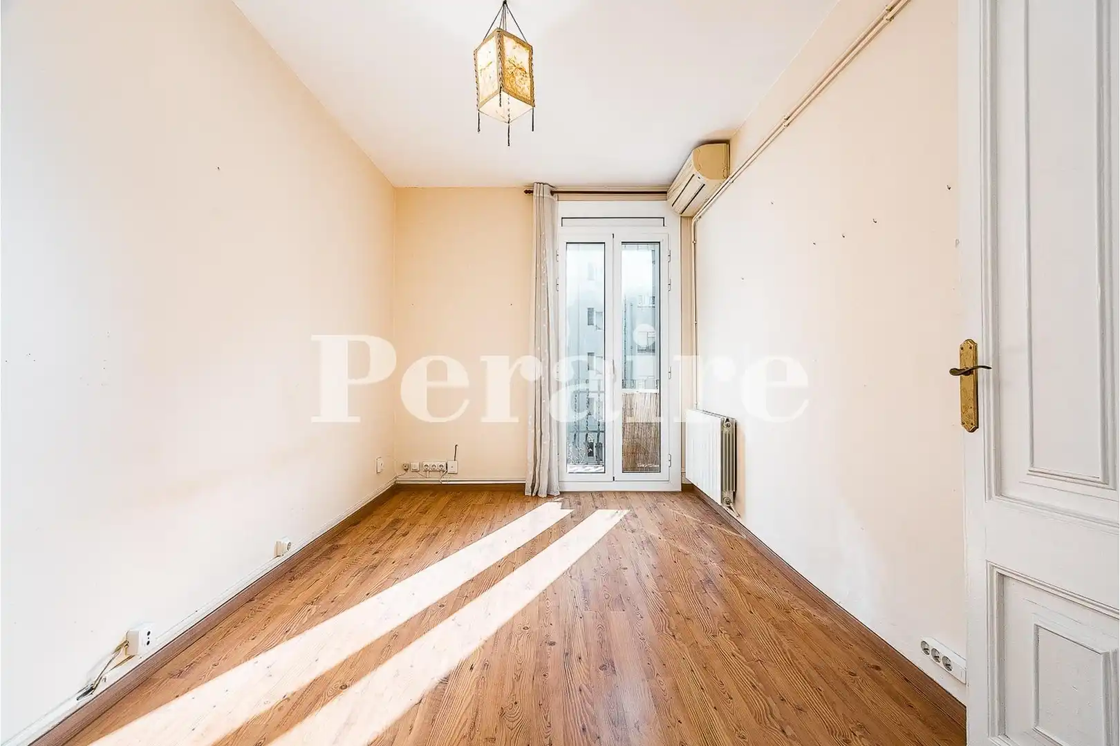 Habitación de Piso en venta en Barcelona con Aire acondicionado, Calefacción y Parquet