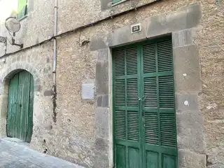 Adossat en venda a Lloret de Vistalegre