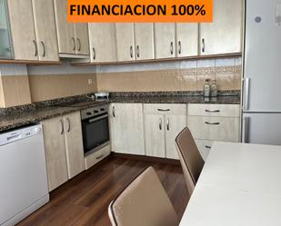 Cuina de Casa o xalet en venda en Mallén amb Calefacció, Jardí privat i Terrassa