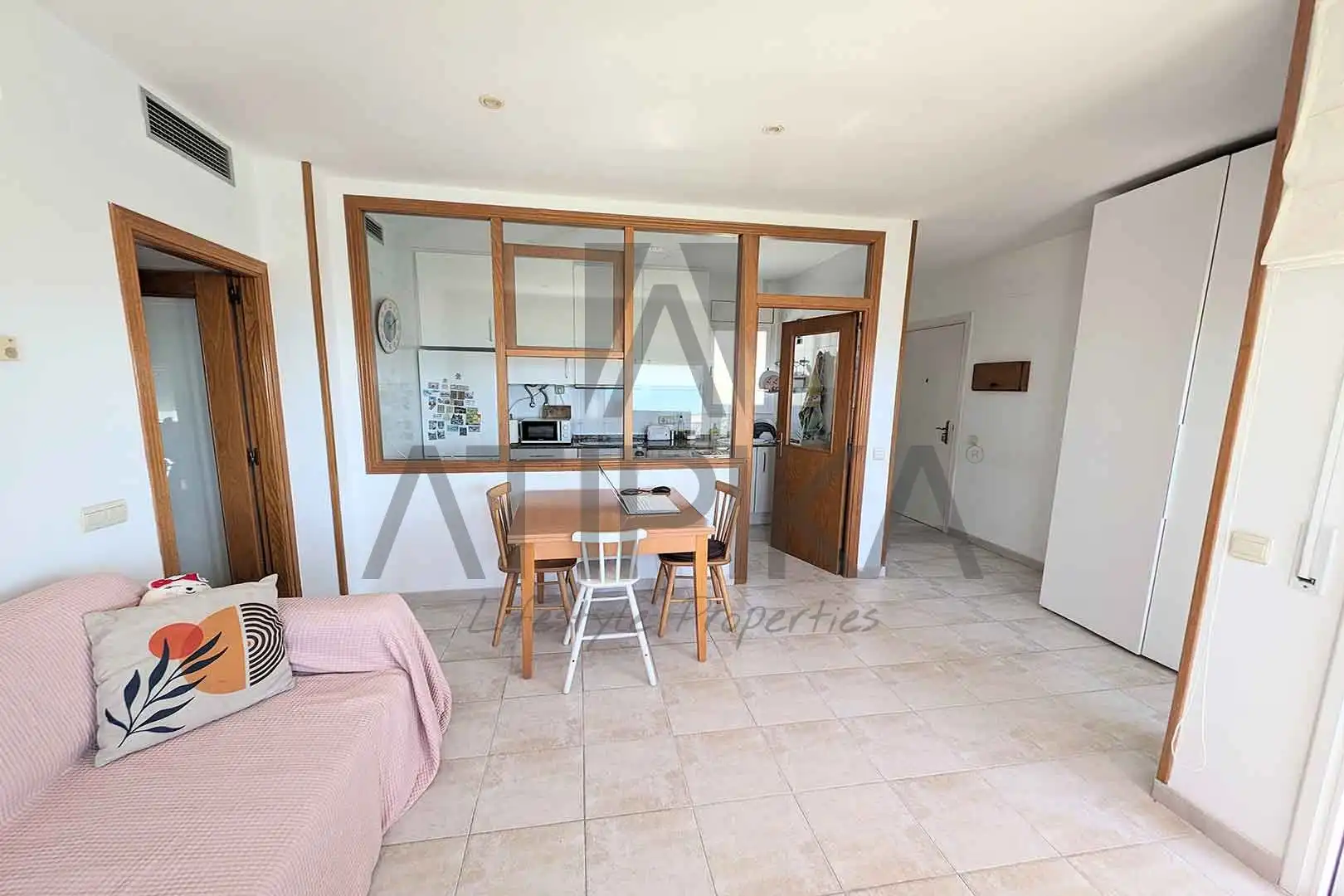 Vista exterior de Piso en venta en Castelldefels con Calefacción, Terraza y Trastero