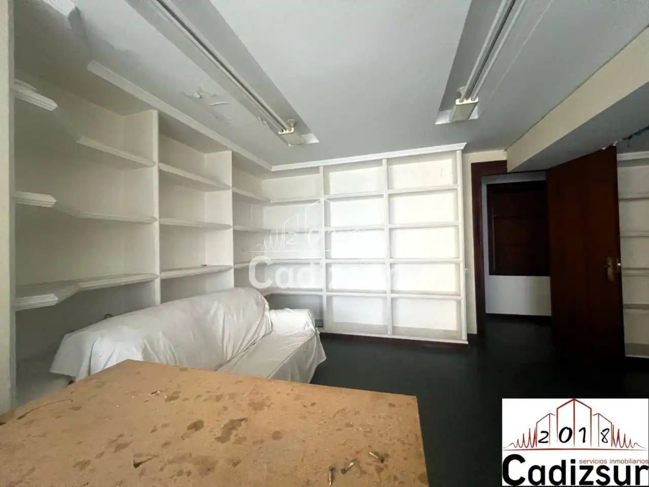 Oficina de lloguer en Cádiz