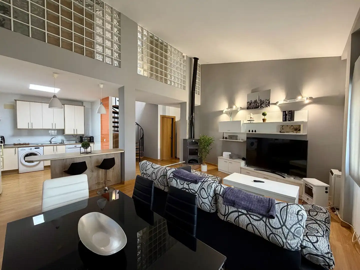 Wohnzimmer von Wohnung zur Miete in Malpartida de Plasencia mit Heizung