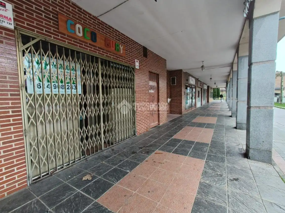 Local comercial en venda a Medina del Campo, imagen 2