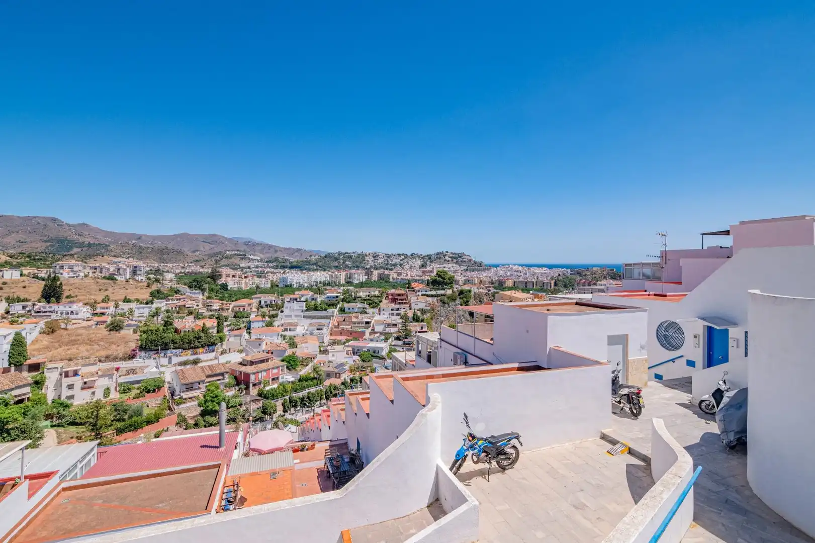 Vista exterior de Apartamento en venta en Almuñécar con Terraza