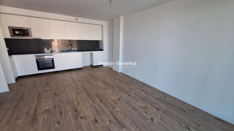 Foto 3 de Pis en venda a Manresà, Centre, Badalona