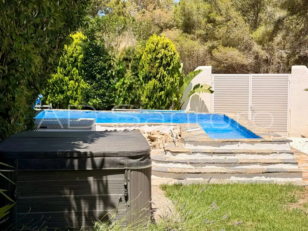Piscina de Casa o xalet en venda en Sant Pere de Ribes