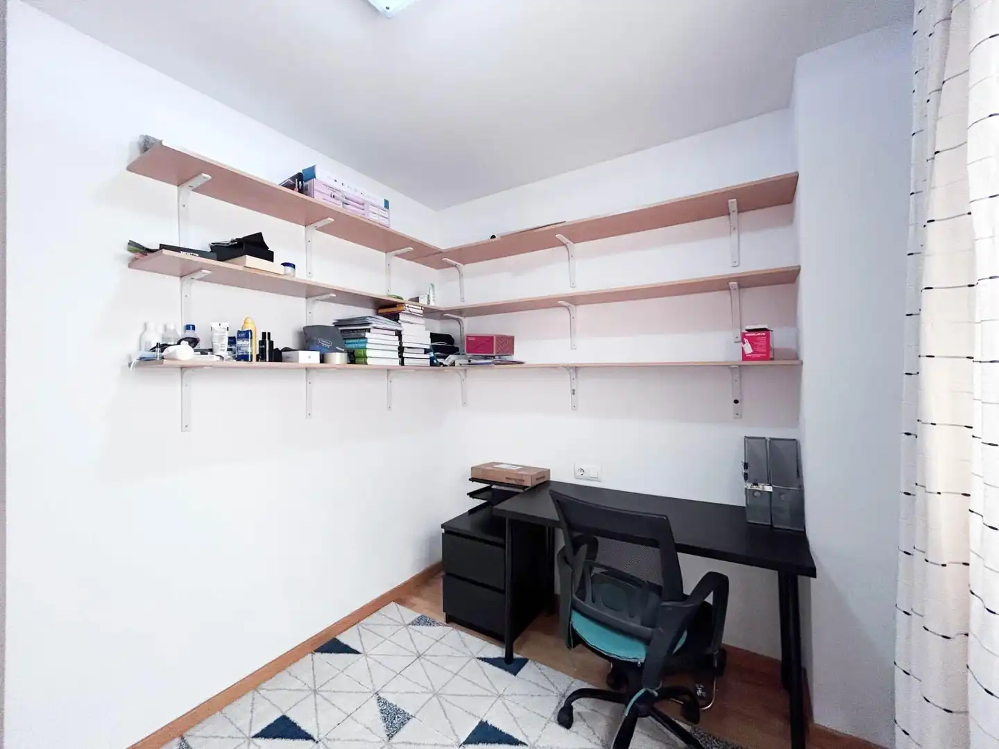 Flat for rent in Paterna  with Air Conditioner, Heating and Private garden