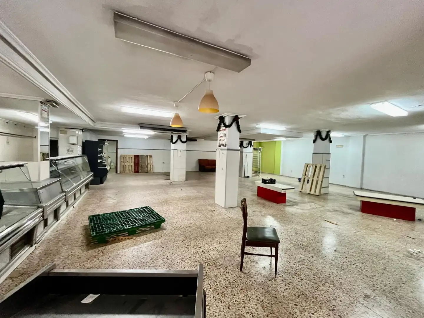 Local comercial en venta en Lluís Vives