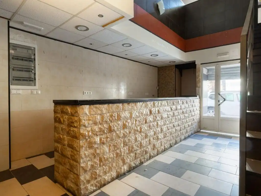 Local comercial en venda a Passeig - Paseo de Sebastián Elcano, imagen 4