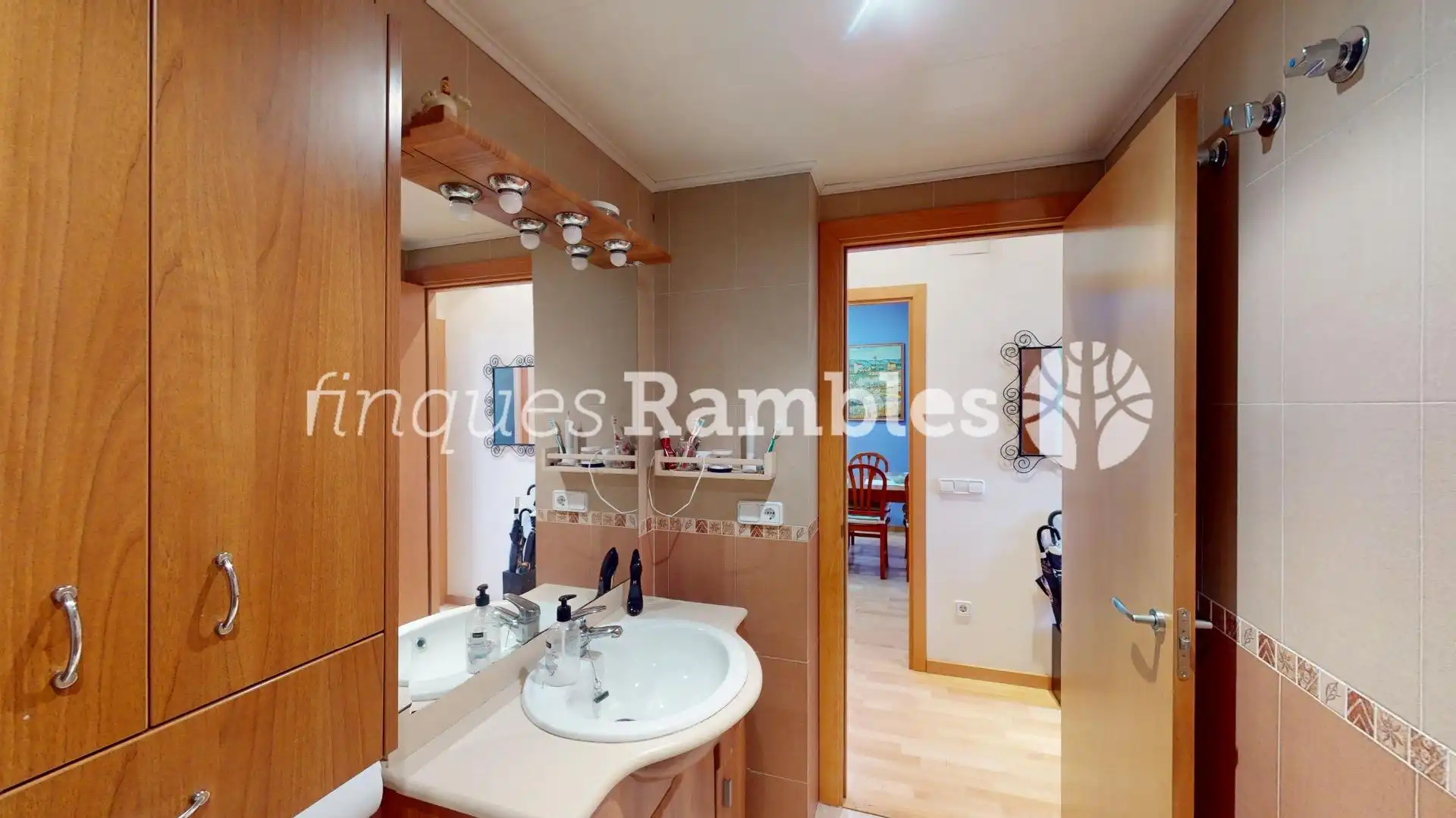 Baño de Piso en venta en Igualada