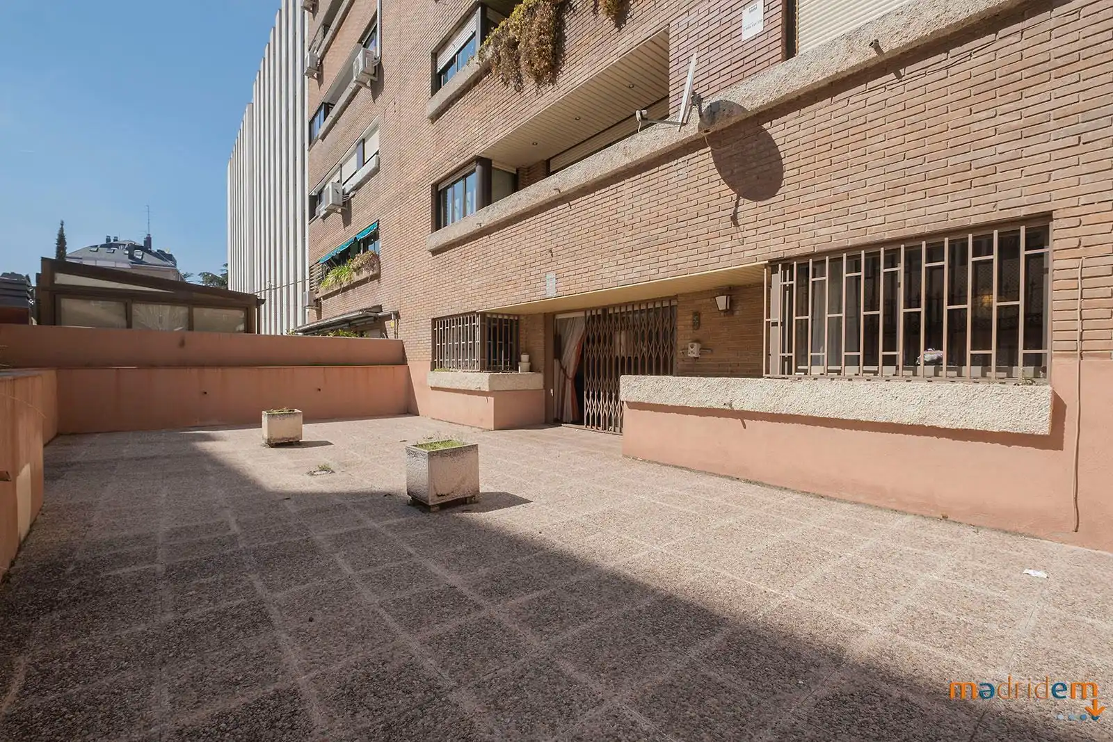 Exterior view of Apartments for sale in Madrid  with Air Conditioner, Heating and Private garden