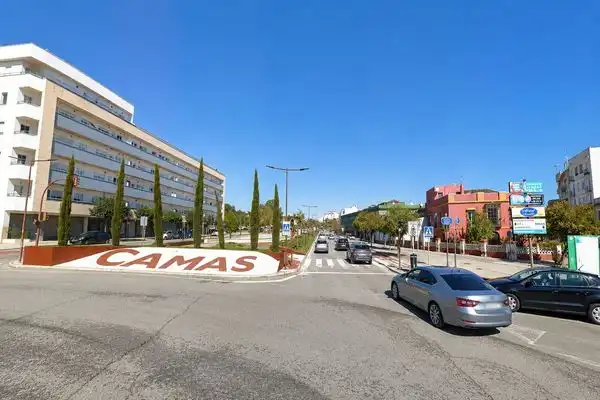 Vista exterior de Pis en venda en Camas