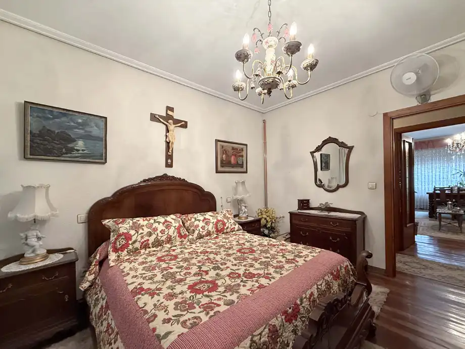 Habitación de Piso en venta en Vitoria - Gasteiz con Calefacción, Terraza y Trastero